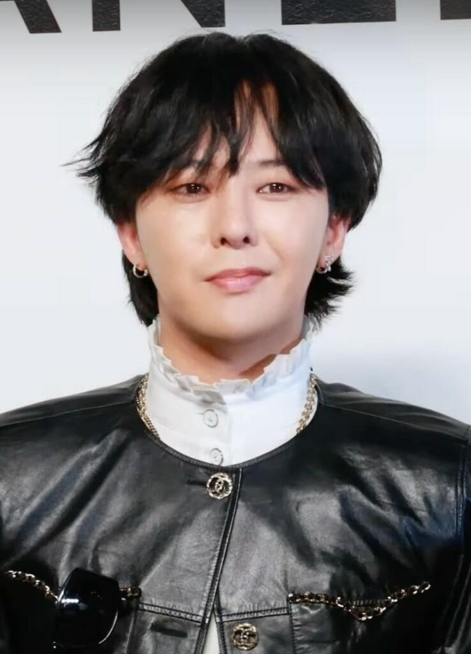 G-Dragon đích thị là 