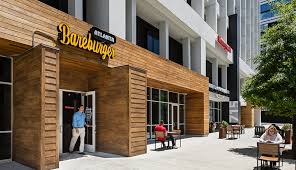 Chuỗi nhà hàng bán burger hữu cơ Bareburger đang tìm cách thoát khỏi việc phụ thuộc vào các ứng dụng giao đồ ăn từ bên thứ 3