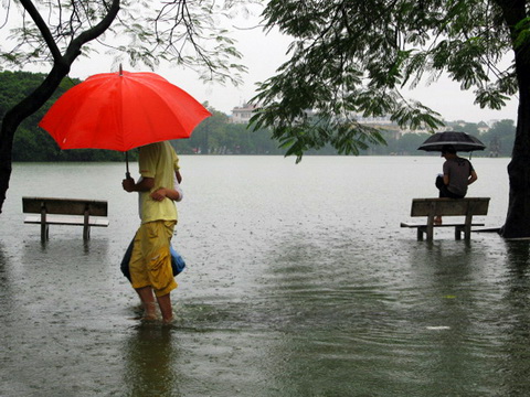 Hồ Hoàn Kiếm thành sông