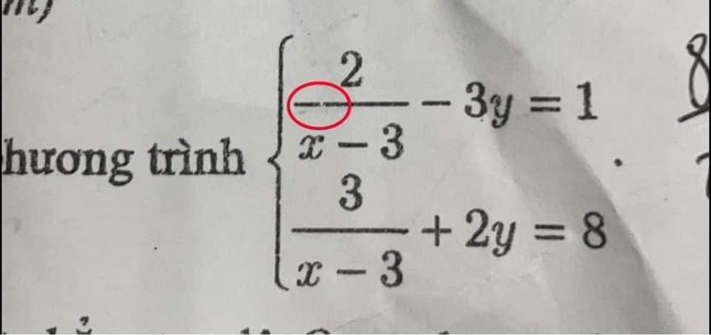   Đề thi có ý trong câu bị mờ nét dẫn đến thí sinh hiểu nhầm.  