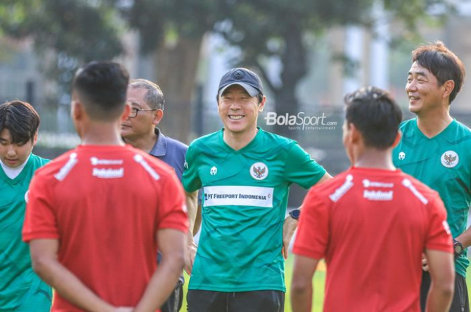 HLV Shin Tae-yong gác ĐTQG Indonesia sang một bên để tập trung tối đa cho lứa U23.