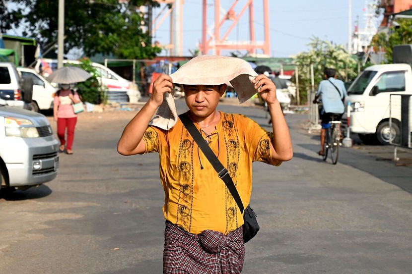 Nắng nóng kỷ lục bao trùm Đông Nam Á - Ảnh 1.