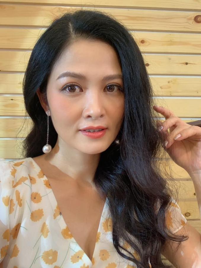 Nữ diễn viên không tiết lộ lý do lý hôn, vì muốn giữ riêng cho mình