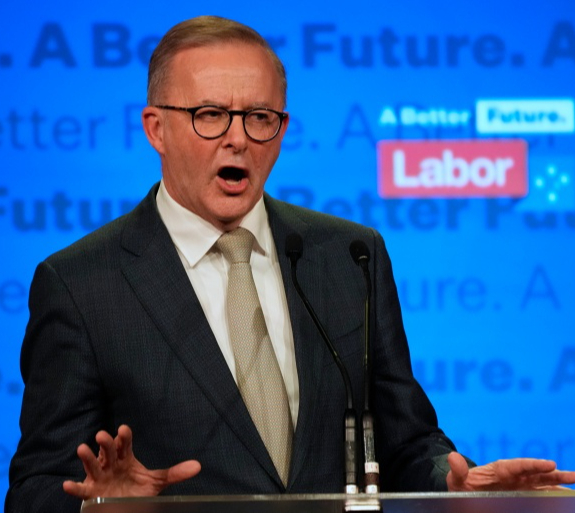 Anthony Albanese: Thủ tướng đắc cử của Úc là ai? - Ảnh 2.