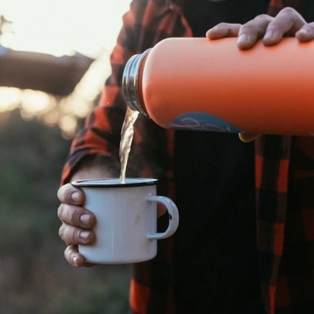 Khi phần nắp và gioăng cao su bị hỏng... thì bạn nên mua sản phẩm mới.