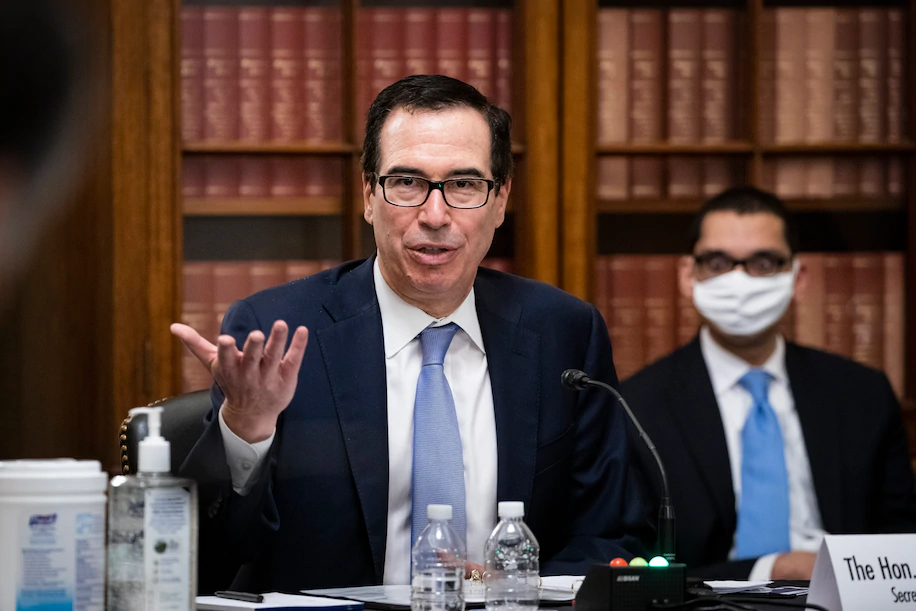 Bộ trưởng Tài chính Mỹ Steven Mnuchin phát biểu trong phiên điều trần doanh nghiệp nhỏ tại tòa nhà Quốc hội ở Washington. Ảnh: AP.