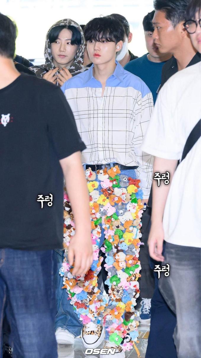 Outfit thu hút mọi ánh nhìn của Doyoung