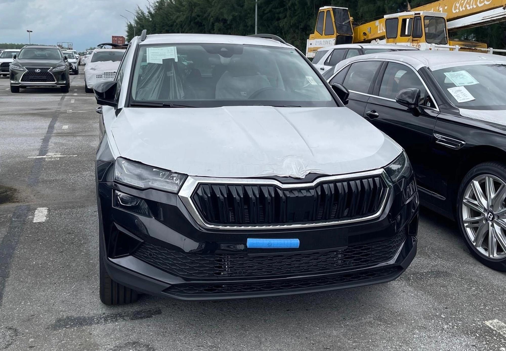 Thử mẫu xe Skoda Karoq sắp về: Lái bén hơn một đối thủ tại Việt Nam