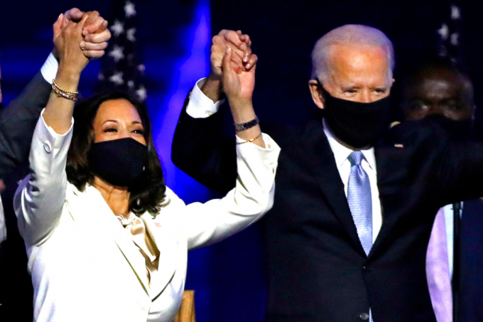 Ông Joe Biden và Phó Tổng thống đắc cử Kamala Harris - Ảnh: CNBC