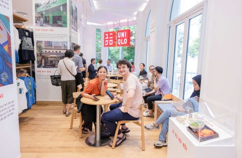 Lần đầu tiên, tại UNIQLO Hoàn Kiếm mang trải nghiệm UNIQLO Coffee ngay tại không gian tầng 3