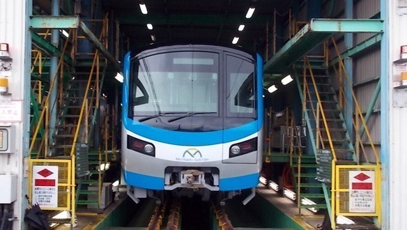   Do chuyên gia nước ngoài chưa được vào Việt Nam nên hiện đầu tàu Metro Số 1 nằm tại nhà máy ở Nhật Bản. Ảnh: MAUR.  