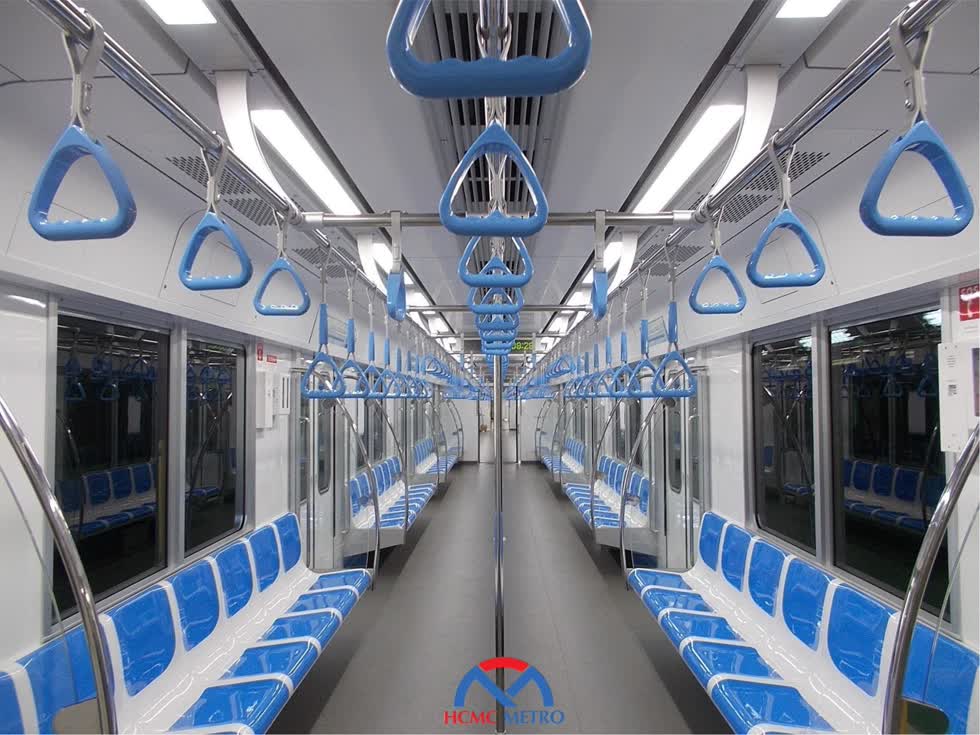 Hình ảnh bên trong của đoàn tàu Metro.