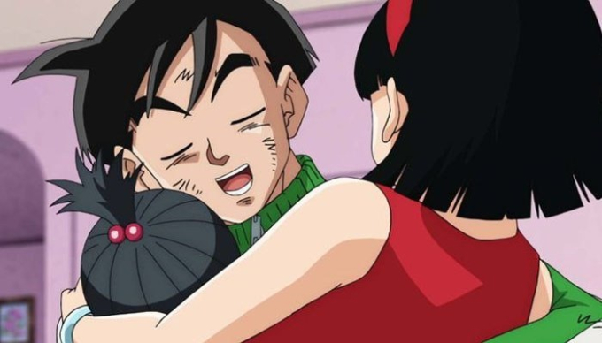 Pan là con gái của Gohan và Videl, mang trong mình 1 phần dòng máu Saiyan.