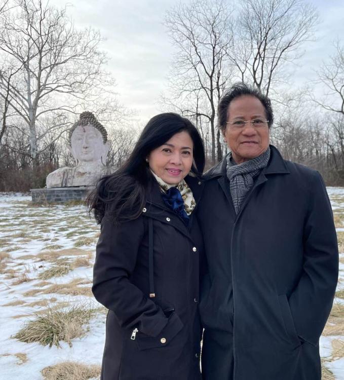 Chế Linh và bã xã Vương Nga