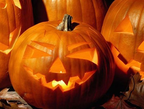 Bí ngô là biểu tượng của đêm Halloween