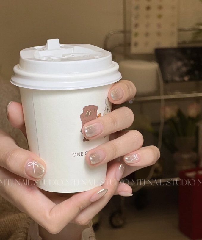 Gái Trung đua nhau làm nail giống Jennie, lại còn gợi ý thêm vài ý tưởng biến tấu hay ho cho chị em học lỏm