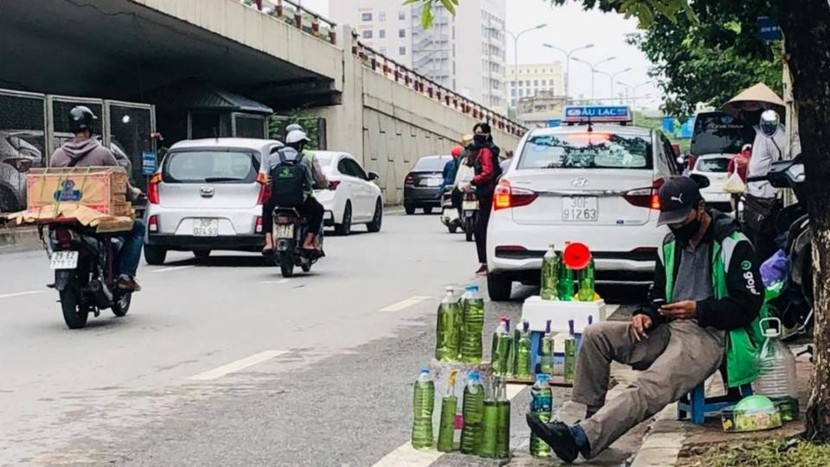 Bơm thêm hơn 1.000m³ xăng dầu cho thành phố Hà Nội - Ảnh 1.