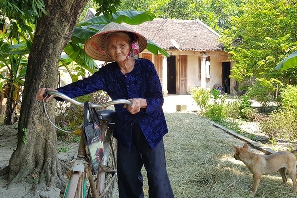 Cuộc đời này không phải toàn chuyện xấu xa, và cây táo vẫn nở hoa...