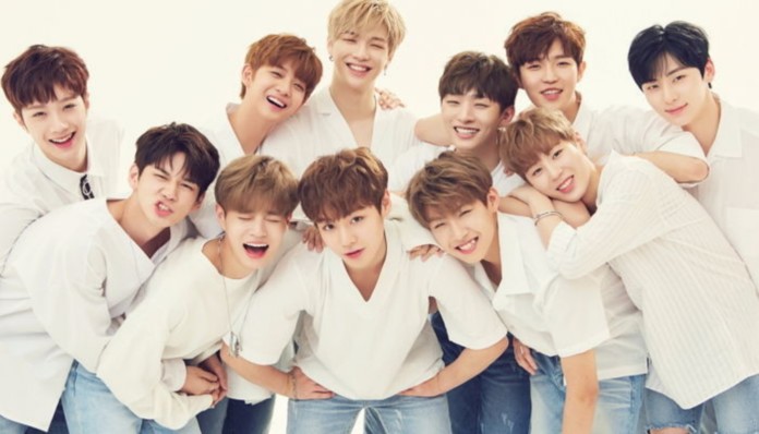  Wanna One, nhóm nhạc debut từ Produce 101 Mùa 2: một chương trình truyền hình thực tế sống còn của Hàn Quốc được phát sóng bởi Mnet năm 2017