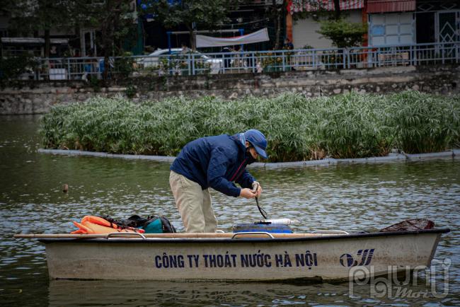 Không khí lạnh bắt đầu tràn về từ đêm 7/11 kéo theo gió mạnh và mưa nhỏ trong buổi sáng nay.