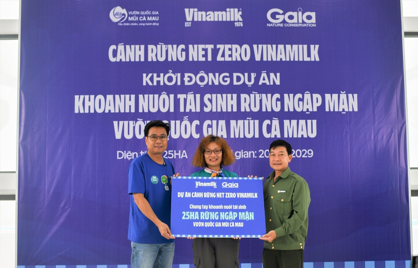 Cánh rừng Net Zero Vinamilk “check-in” tại cực Nam tổ quốc với dự án tái sinh 25 hecta rừng ngập mặn - Ảnh 1.