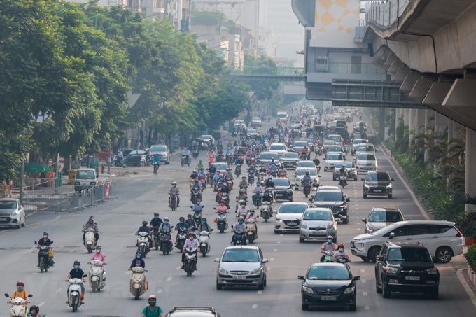 Sau ngày 21/9, thành phố không chia thành các vùng như trước đây mà chia khu vực xuất hiện nguy cơ để phòng, chống dịch hiệu quả chính vì vậy việc di chuyển giữa các quận nội đô dễ dàng hơn. (Ảnh: PV/Vietnam+)