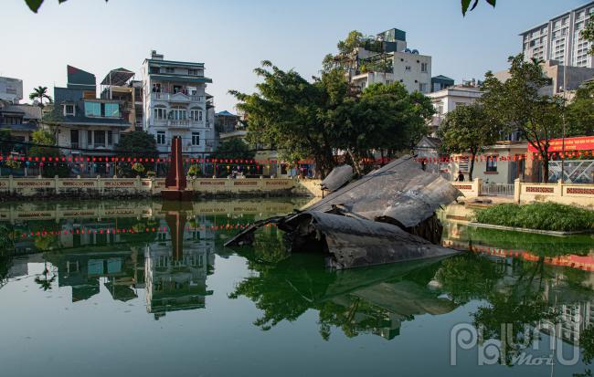 Hồ Hữu Tiệp (còn gọi là Hồ Ngọc Hà) thuộc phường Ngọc Hà, Ba Đình, Hà Nội nay đã trở thành một khu dân cư đông đúc. Khu vực máy bay B-52 rơi xuống trở thành di tích lịch sử như minh chứng cho sự bất khuất, quả cảm của quân dân ta trong suốt 12 ngày đêm quyết tử bảo vệ Thủ đô Hà Nội.