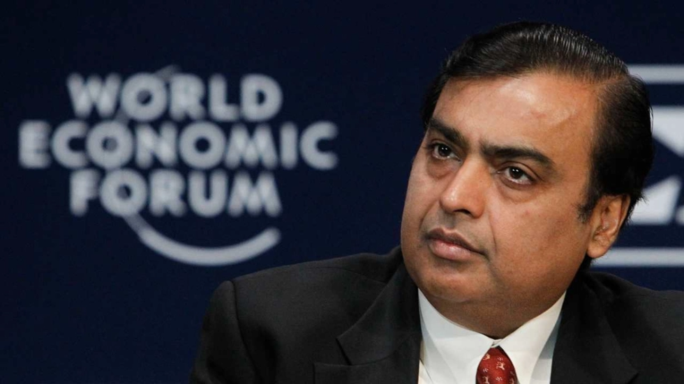 Mukesh Ambani hiện là người giàu thứ 9 thế giới. Ảnh: FPJ