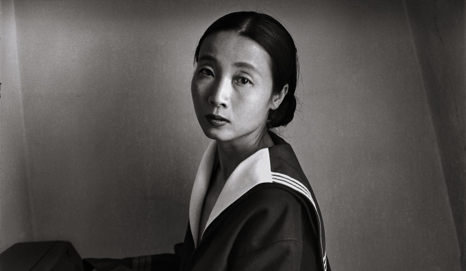 Hu Yuanli Chez Elle, Paris, 2003 (Ảnh: Zhang Hai’er).