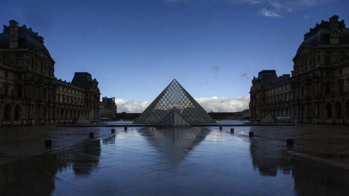 Bảo tàng Lourve tại Paris, Pháp (Ảnh: AP)