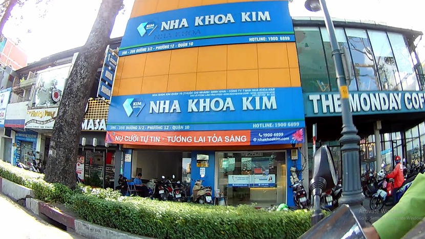 Nha Khoa Kim bị xử phạt vì sai phạm trong hoạt động khám chữa bệnh - Ảnh 1.