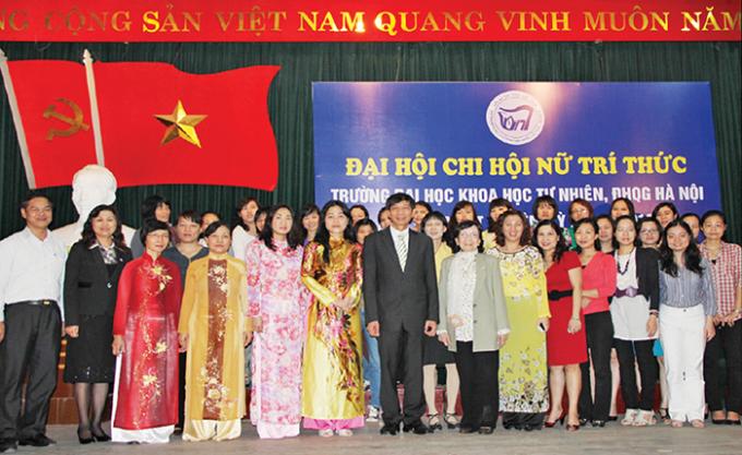 Đại hội lần thứ nhất của Chi hội Nữ trí thức Trường Đại học Khoa học Tự nhiên – ĐHQGHN.