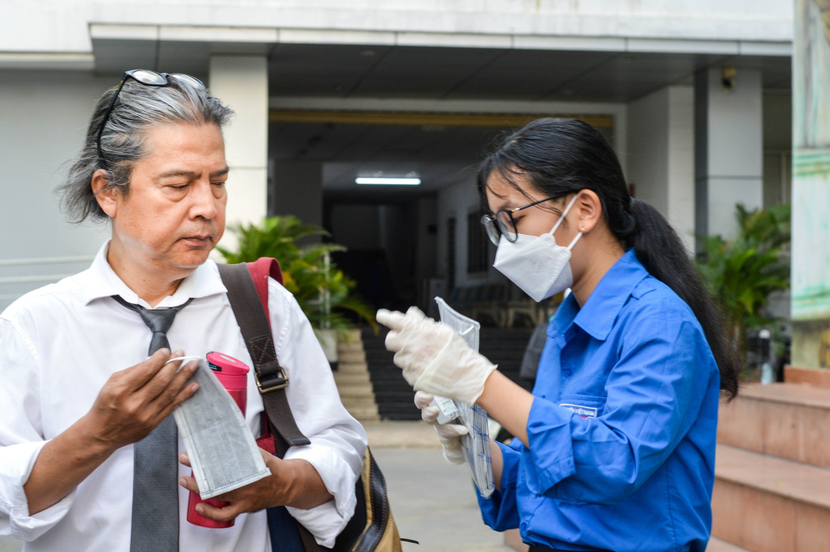 Sinh viên Đại học Gia Định sẽ học trực tuyến sau kỳ nghỉ lễ - Ảnh 2.