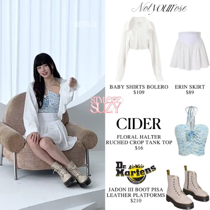   Những outfit xinh xắn của nữ idol Doona thường không quá đắt đỏ. Hầu hết các item được lựa chọn đều có mức giá hợp lý nhưng lại mang đến một tổng thể cực kỳ hài hòa và ăn nhập. Đơn cử như outfit điệu đà gồm áo hoa giá 16 USD (~390.000VNĐ), áo khoác giá 109 USD (~2.600.000VNĐ) và chân váy xếp ly giá 89 USD (~2.100.000 VNĐ)  