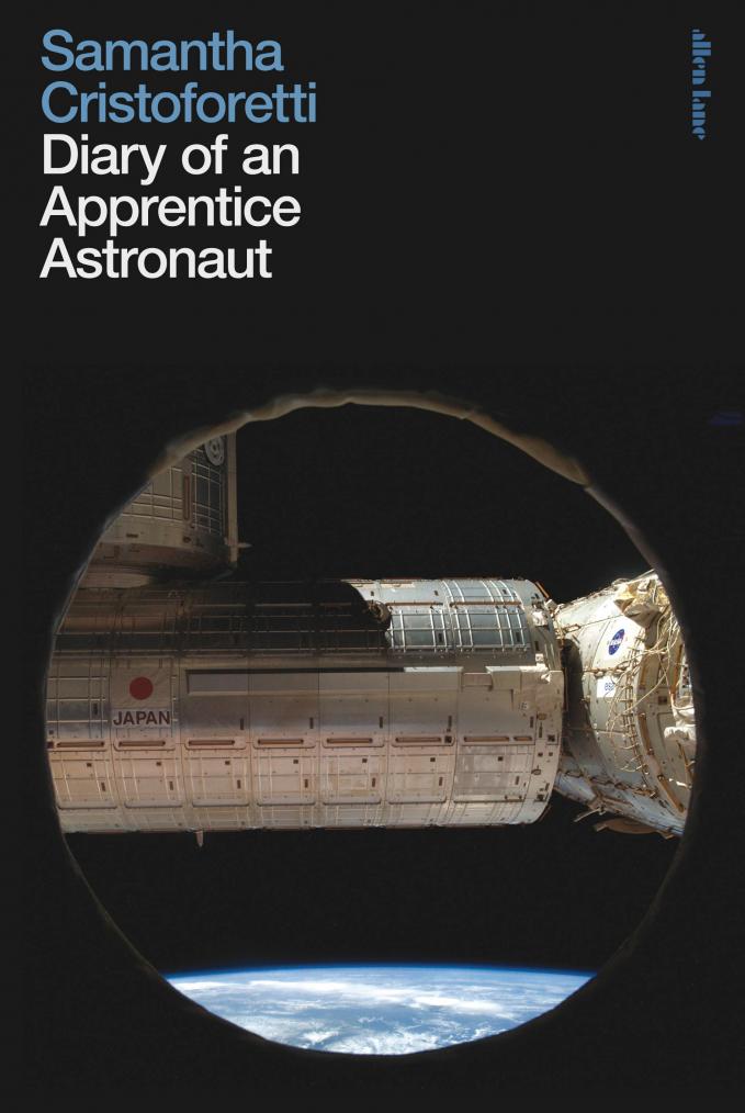 Cuốn sách Diary of an Apprentice Astronaut, dự kiến phát hành ngày 27/8. Ảnh: Amazon.