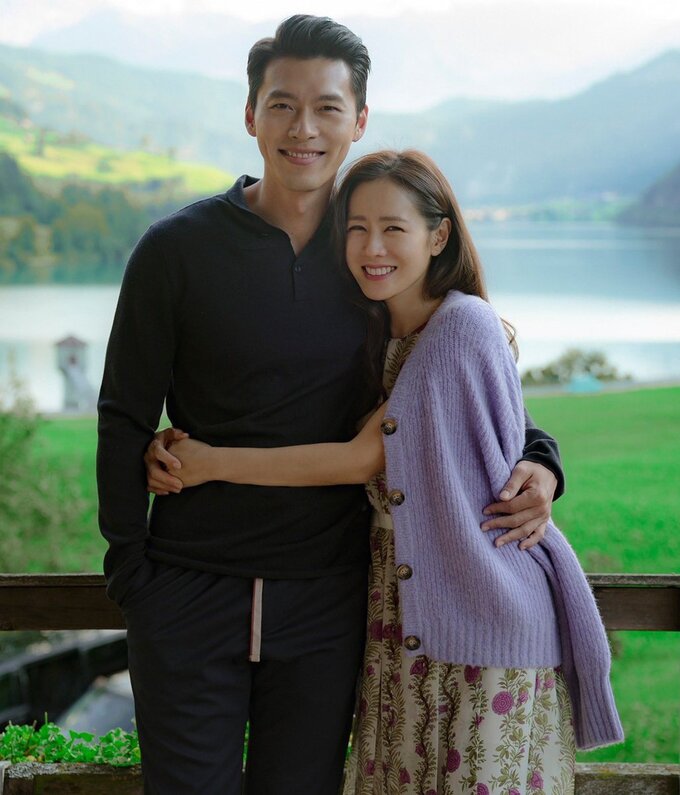 Hyun Bin, Son Ye Jin trong cảnh quay ở Thụy Sĩ khi đóng 