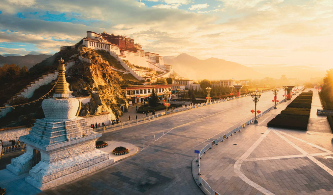 Cung điện Potala.