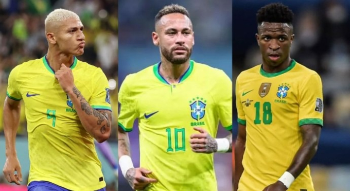 Từ trái qua Richarlison, Neymar và Vinicius Jr