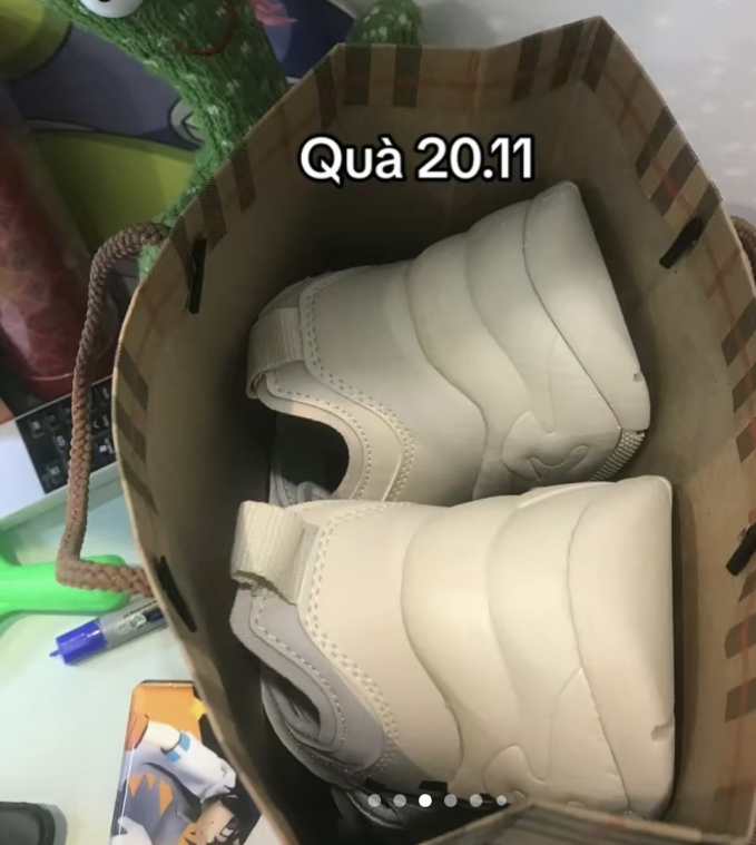 Quà 20/11 Kỳ Hân tặng cho gia sư