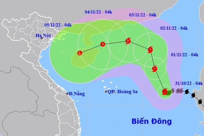 Bão Nalgae mạnh lên, đổi hướng di chuyển vào đất liền Việt Nam - Ảnh 1.