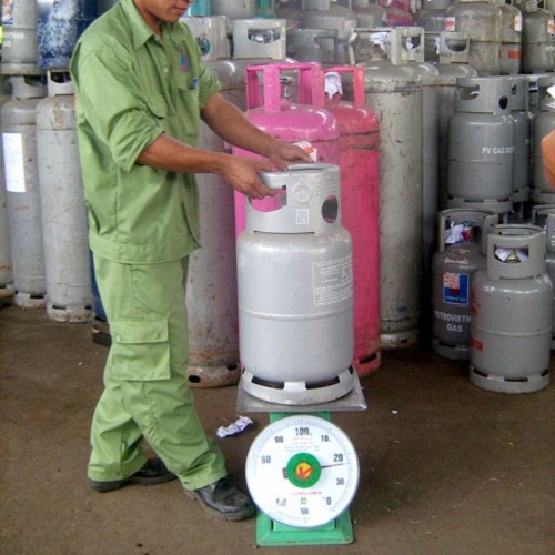 Phân biệt qua trong lượng bình gas. 