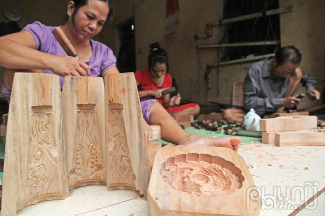 Khuôn bánh Thượng Cung đa dạng về mẫu mã.