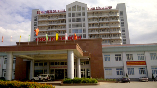   3/6 ca bệnh mắc mới COVID-19 đang được điều trị tại Bệnh viện đa khoa tỉnh Ninh Bình  