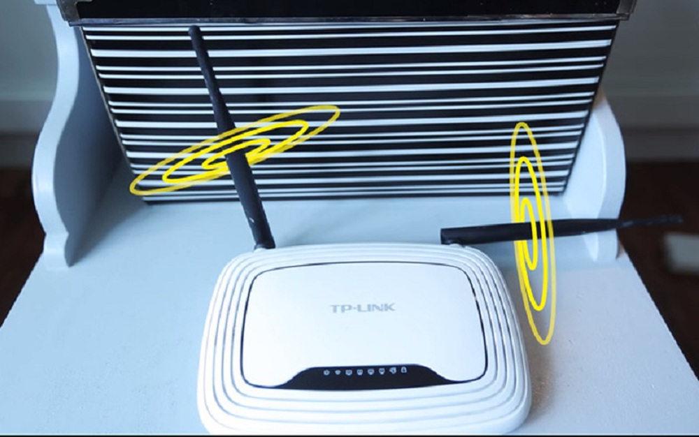 Wifi trong nhà chập chờn lúc mạnh lúc yếu, chuyên gia tiết lộ quy tắc 30cm giúp cải thiện đáng kể - Ảnh 4.