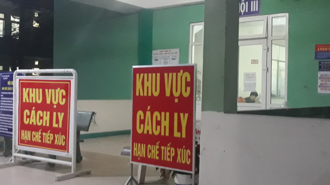 Các chuyên gia tiếp tục hội chẩn về hai ca bệnh nặng nhiễm Covid-19