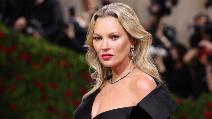 Siêu mẫu Kate Moss (Ảnh: internet).