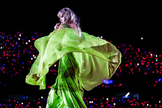 Taylor Swift hoãn đêm diễn thứ 2 sau thảm kịch chết người trong đêm diễn ở Brazil, fan Việt lo lắng show Singapore sẽ ra sao?