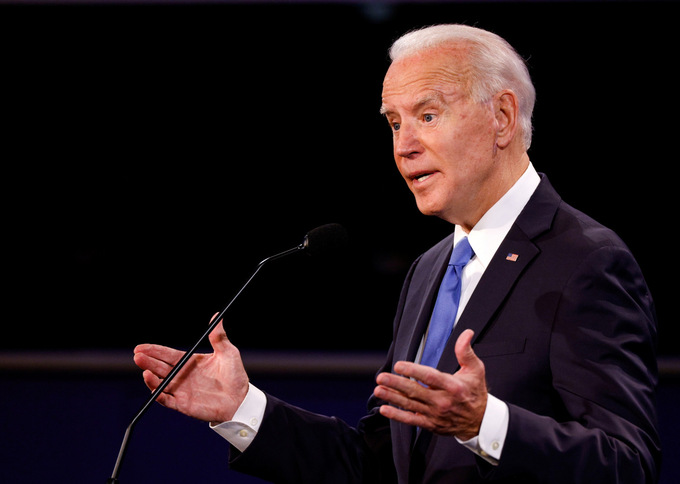 Ứng viên Biden trong cuộc tranh luận. Ảnh: Reuters.