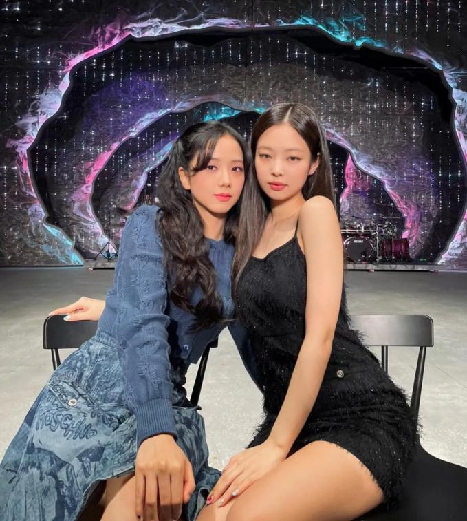 Jisoo và Jennie có thành tích cá nhân nổi bật trong năm 2023