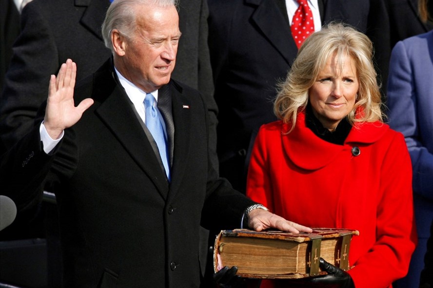 Phó Tổng thống Joe Biden và phu nhân Jill Biden trong lễ nhậm chức của Tổng thống Barack Obama ngày 20/1/2009. Ảnh: Reuters